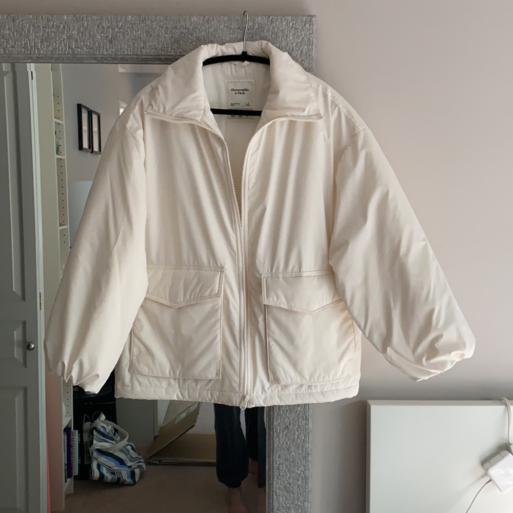 NWOT A&F Nylon Mockneck Puffer